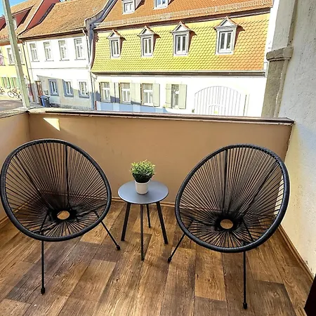 別荘 Stadthaus Am Dom Mit Terrasse Und Balkon 5 Schlafzimmer バンベルク